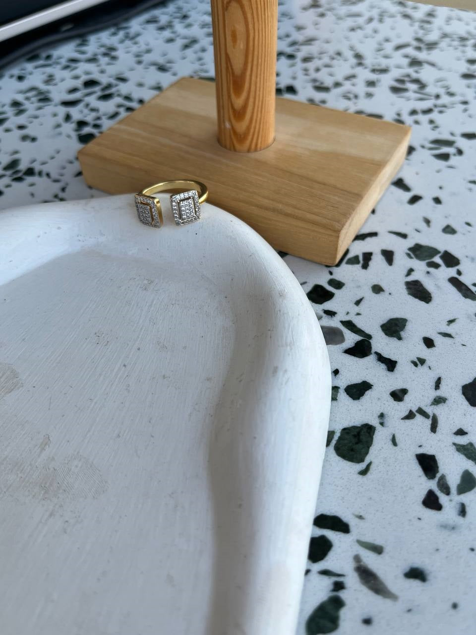 Heidi Ring