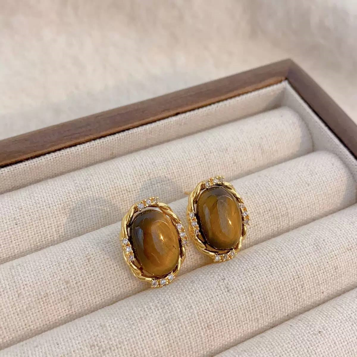 Zoe earring