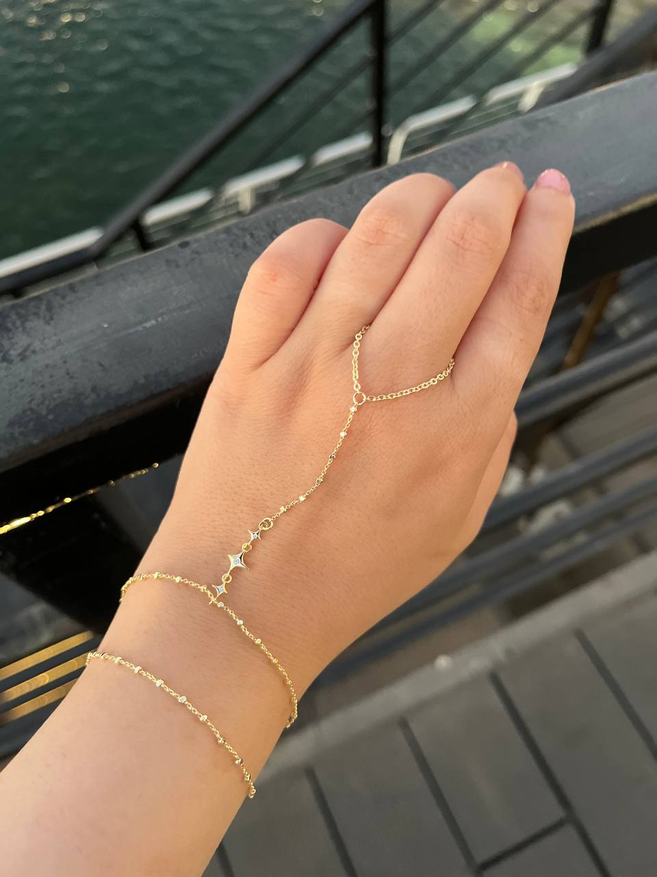 Sila Hand chain