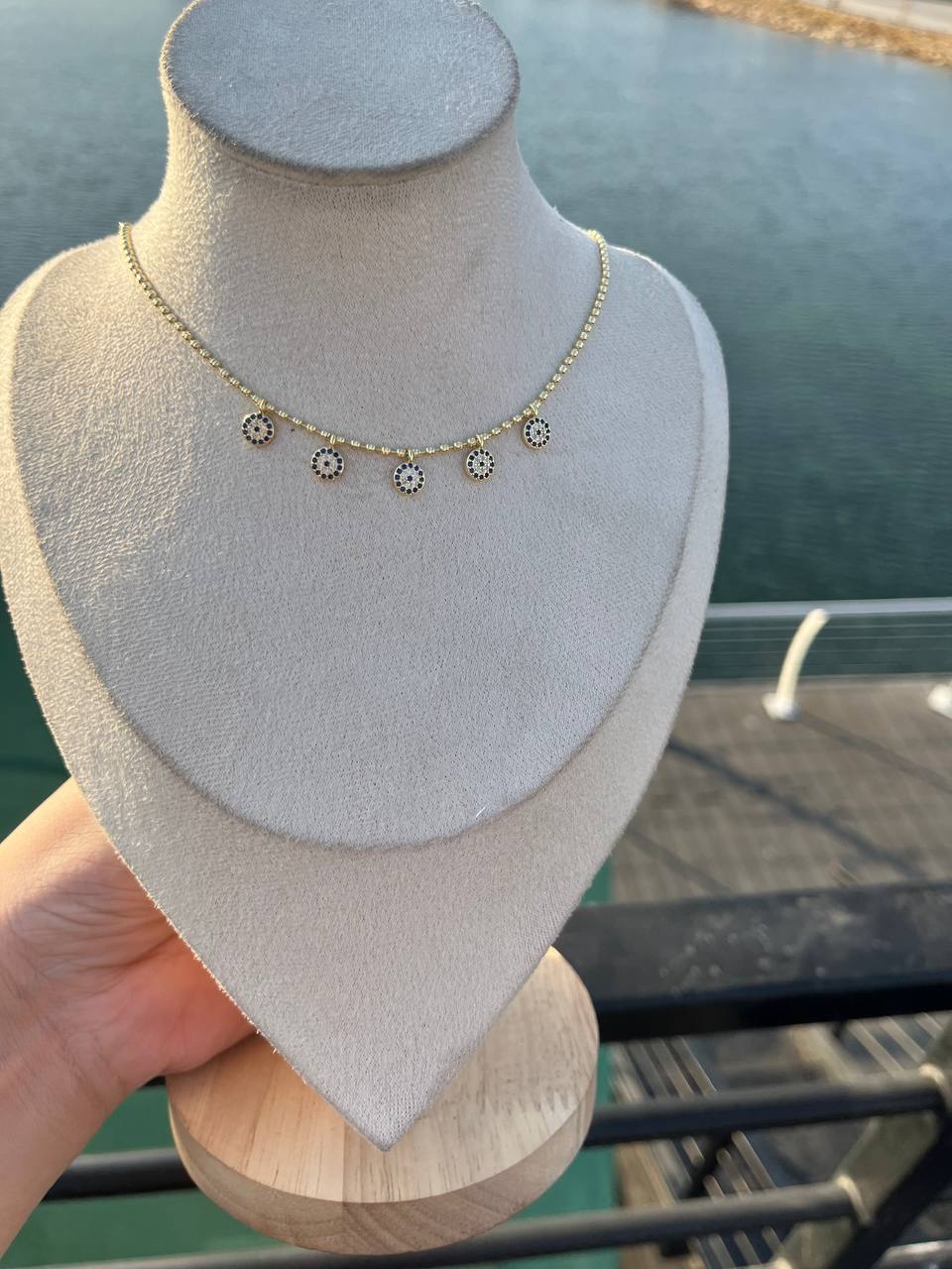 An Necklace