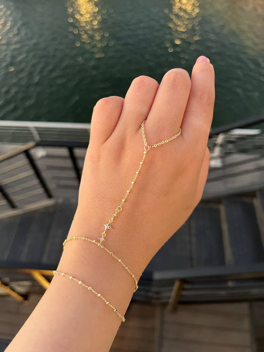 Sila Hand chain