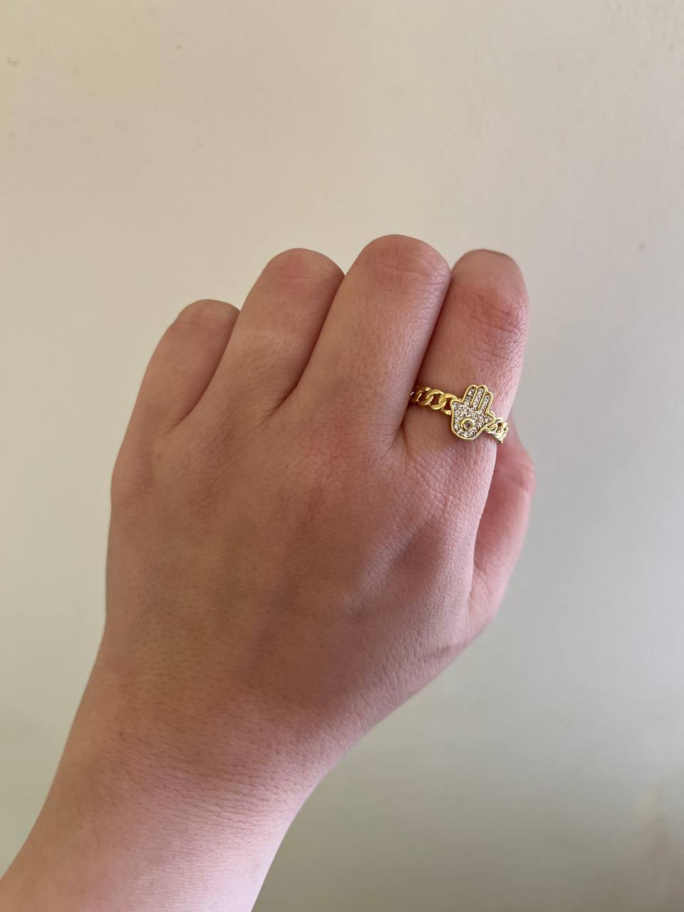 Cathrine Ring