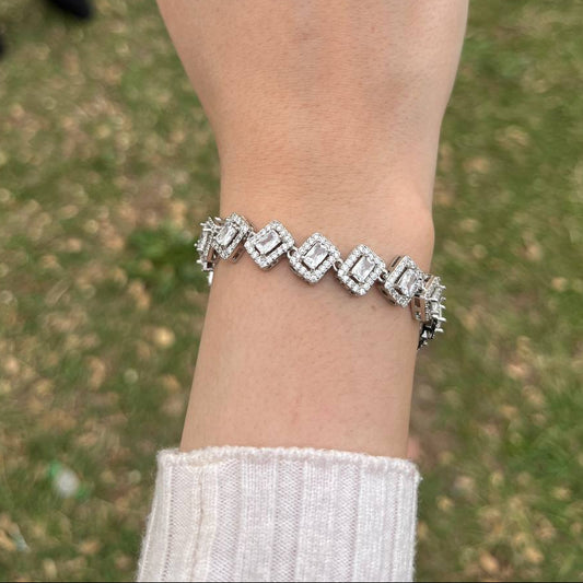 Tia Bracelet