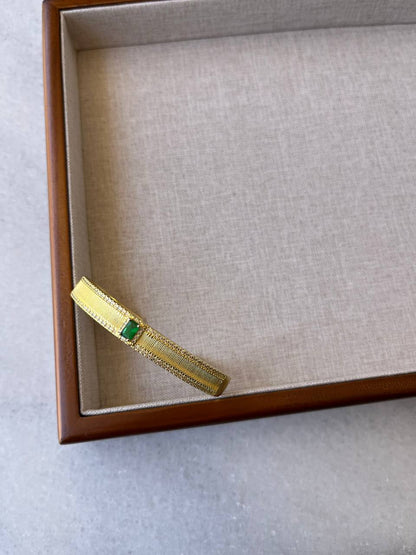 Alma Bangle