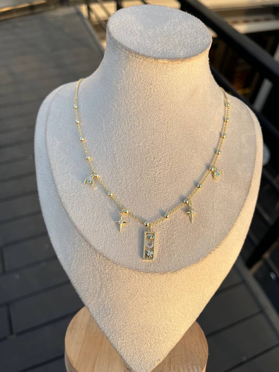 Nergis Necklace