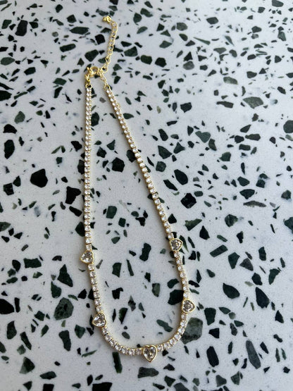 Lova Necklace