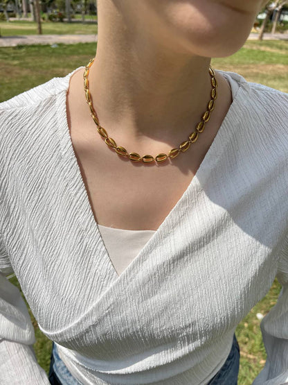 Asil Necklace