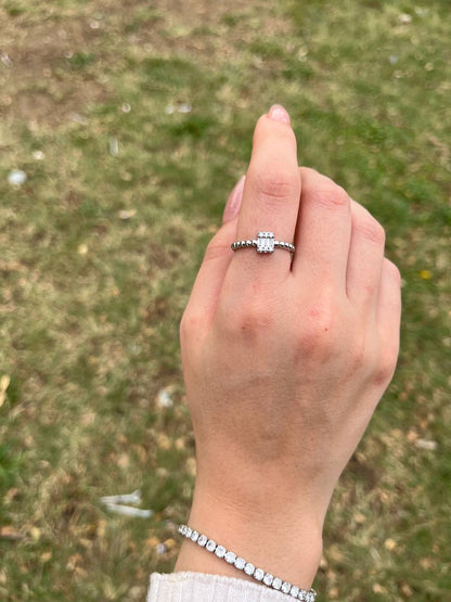 Amanda Ring